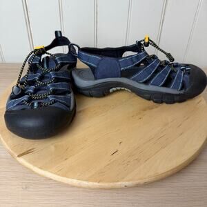 KEEN Newport H2 Women's Size 7M Blue Sandals 37.5